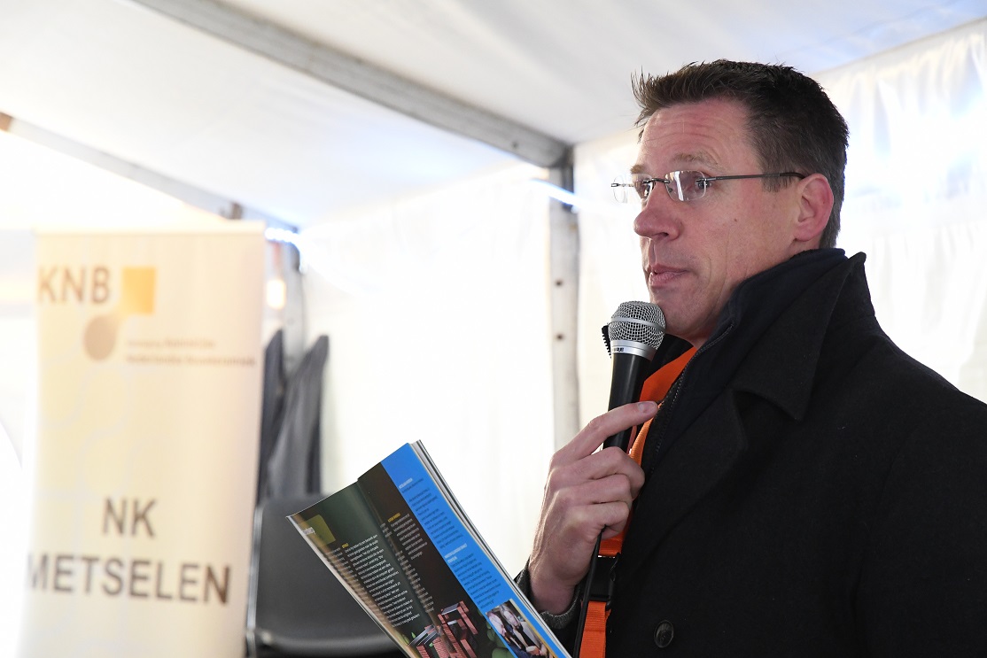 Projectleider NK Metselen: Gerard Westenbroek (KNB) opent de landelijke finale